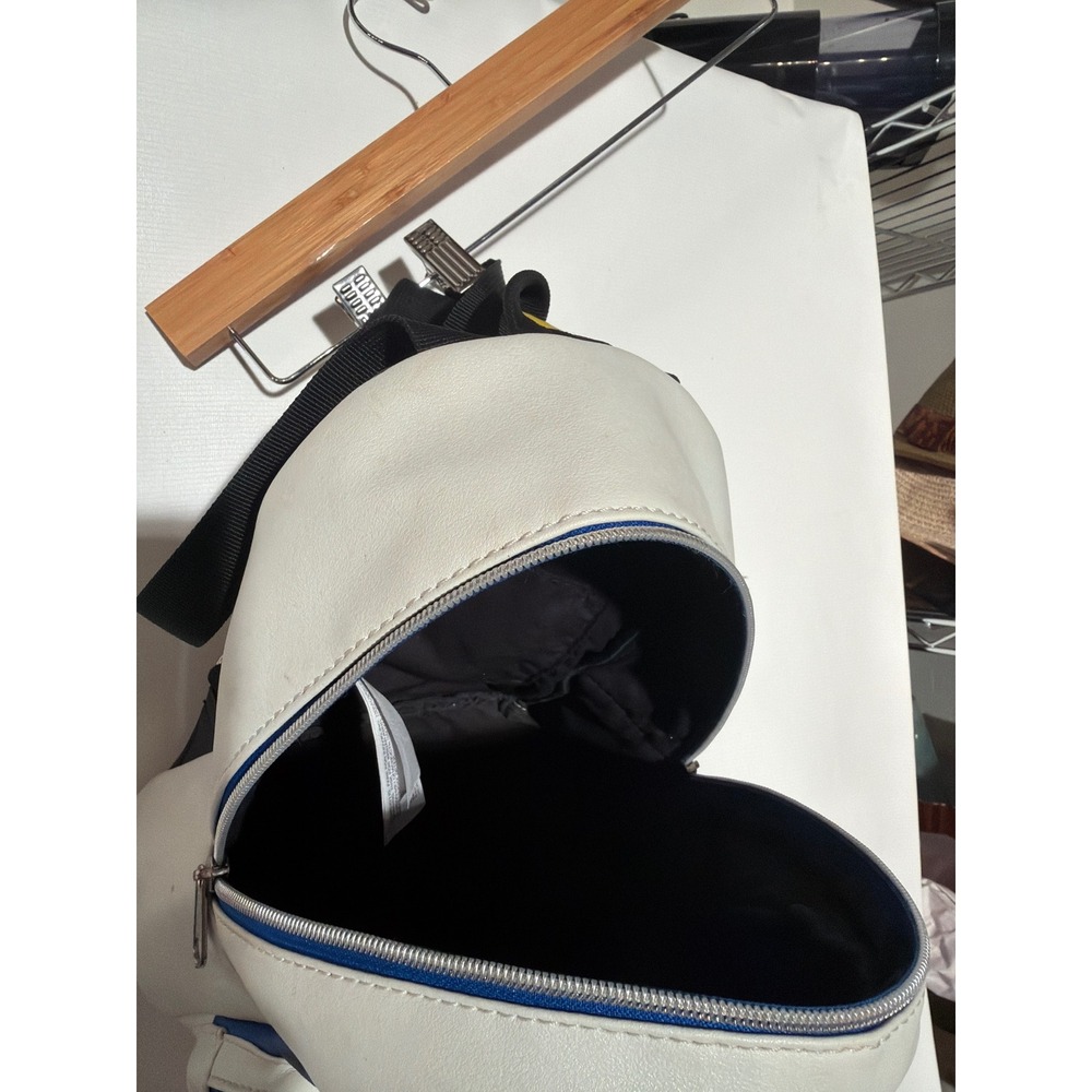Star Wars Ahsoka Tano Mini Backpack White Blue Faux Leather Fulcrum Bag - Picture 8 of 9